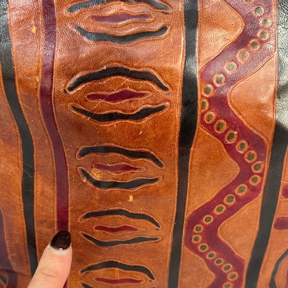 Vintage 80s Hand-Painted Genuine Leather Tote Bag | Made in India | Boho - Picture 6 of 8